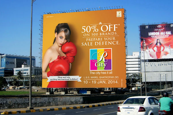 Mall in Dak Bungalow Crossing / Fraser Road - 800 x 300 sqm | OOH Advertising
